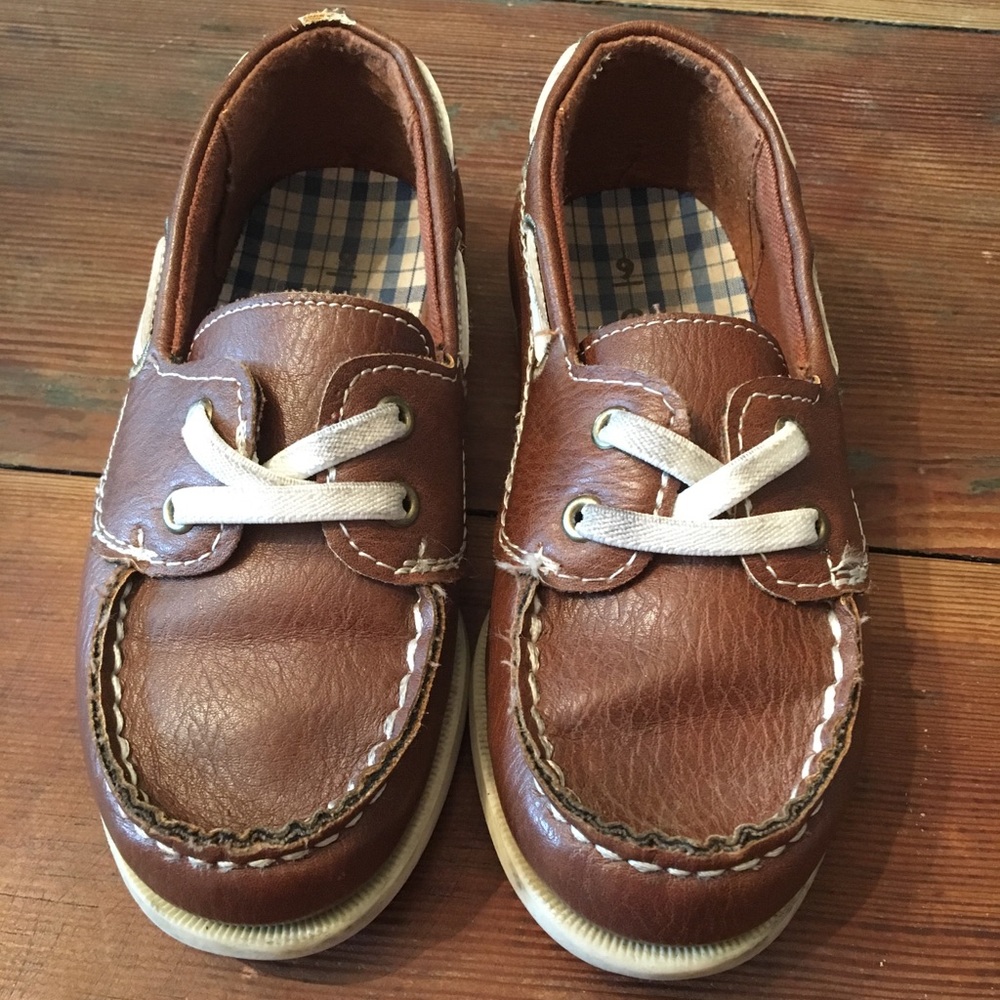 Carter’s Brown Loafer Shoes - Size 9